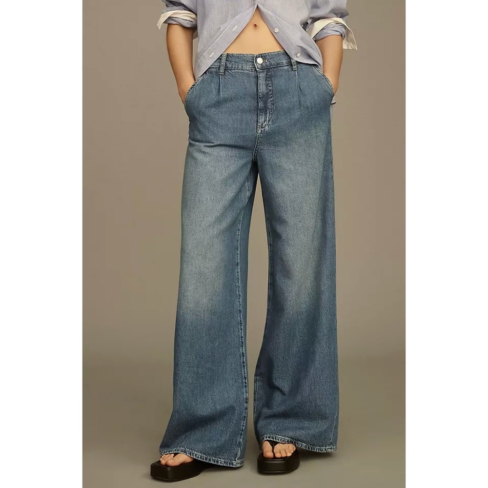 Pilcro Pleated High-Rise Wide-Leg Jeans Size 25 Blue